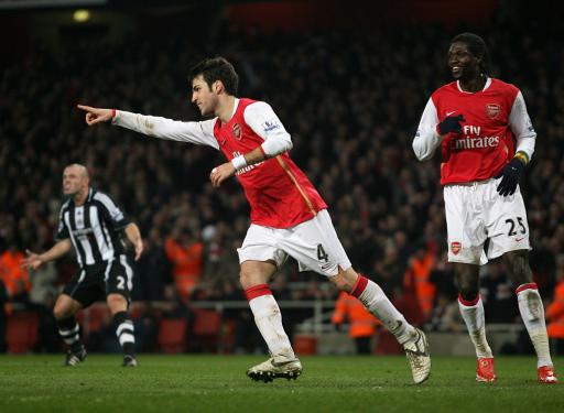 九游体育- 纽卡斯尔门将扑点救主，喜鹊军团守住前四  